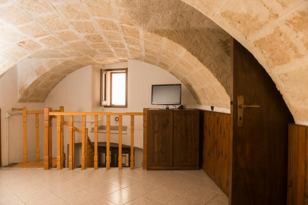 Апартаменты La Casa Dell'Oste Монополи Экстерьер фото